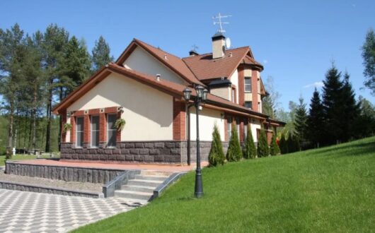 Строительство коттеджей и загородных домов в СПб и Ленинградской области